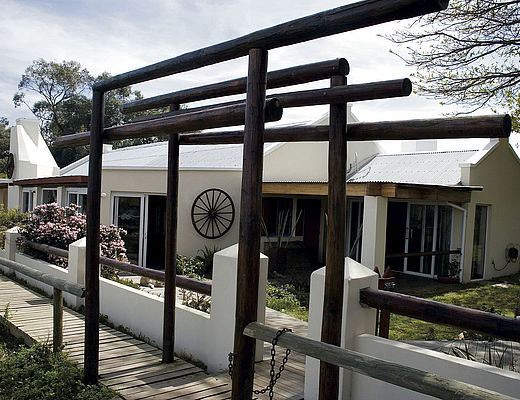 Oyster Bay Lodge | Impala Tours