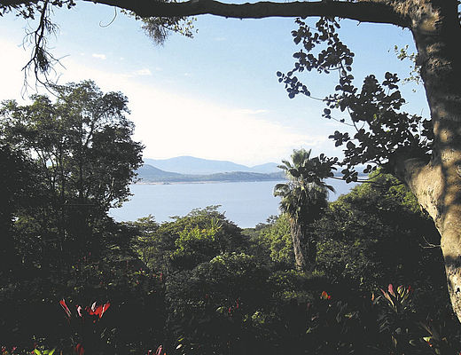 Norma Jeane`s Lakeview Resort | Impala Tours