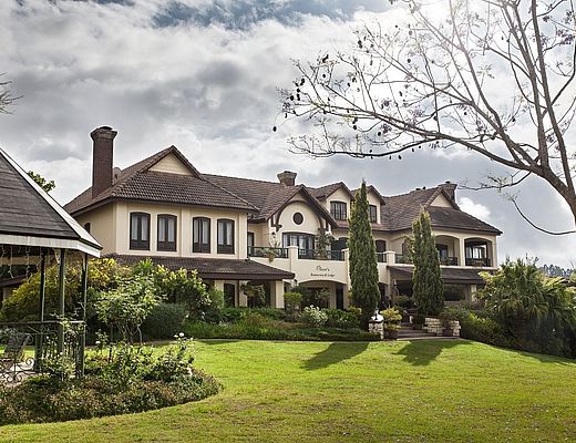 Oliver’s Restaurant and Lodge | Impala Tours