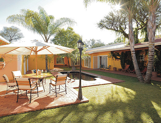 Casa Piccolo | Impala Tours